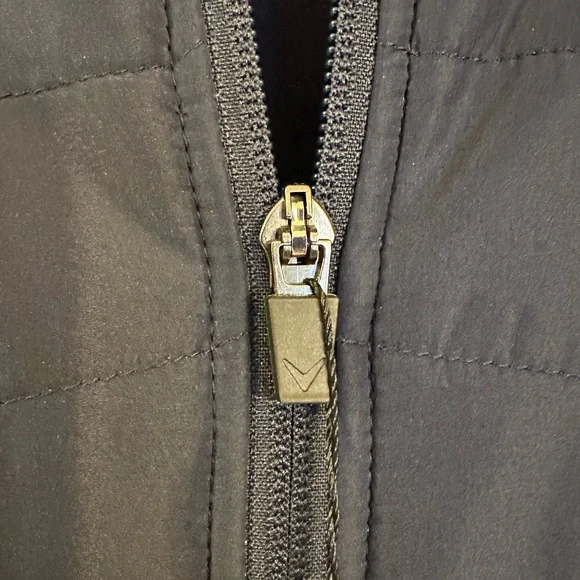 NWT Callaway Golf quilted men’s jacket for lightweight warmth; full-zip jacket